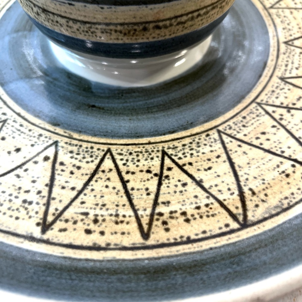 Hage Studio Signed Stoneware Pottery MCM Chip Attached Dip Platter Geometric - Picture 2 of 8